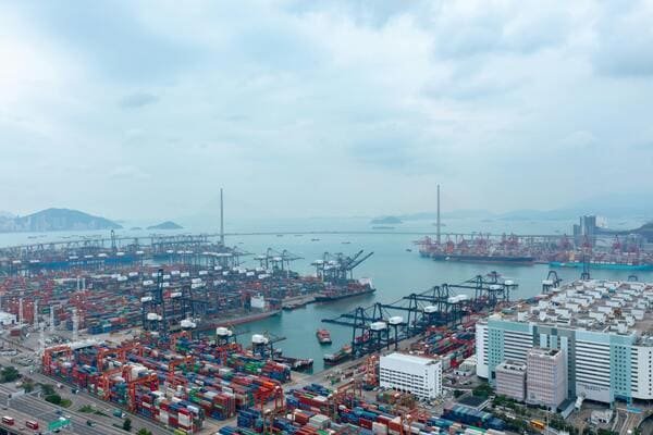 A calendar with key shipping dates for 2026 highlighted