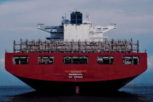 How to Prevent Slippage & Damage for Unpacked Oversized Cargo in Sea Freight?