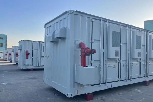 A diagram showing the classification of energy storage cabinets by size and capacity
