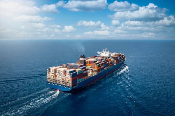 2026 US-Bound Ocean Freight Surge Explained: OA Vessels Nearing Matson Prices—How Long Will This Last?