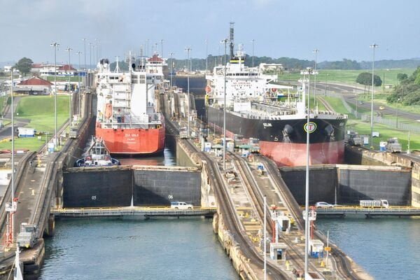 A photo showing the low water levels at Gatun Lake in Panama